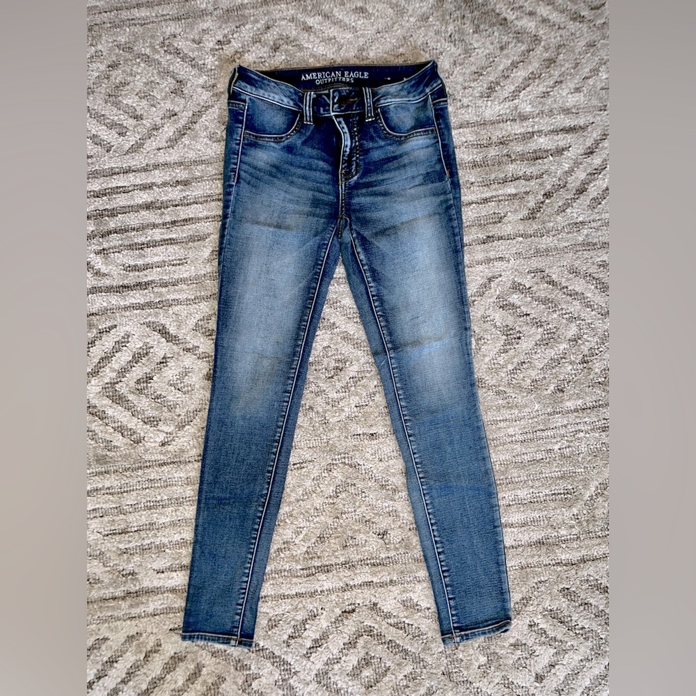 High Waisted Jeans